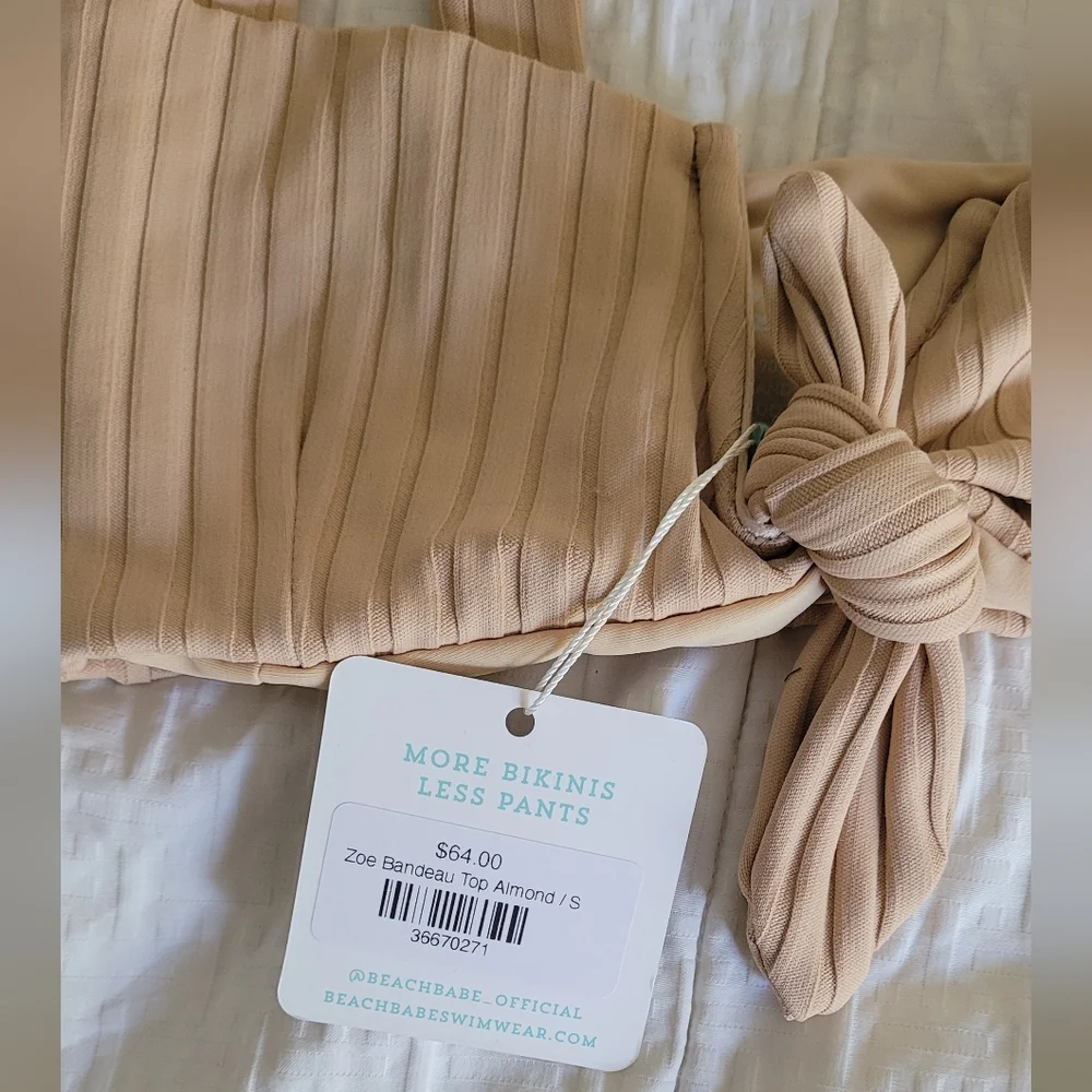 NWT Beach Babe Bikini Top - Picture 2 of 3